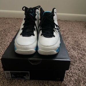 Jordan Kids White and Black Sneakers with Blue Accents